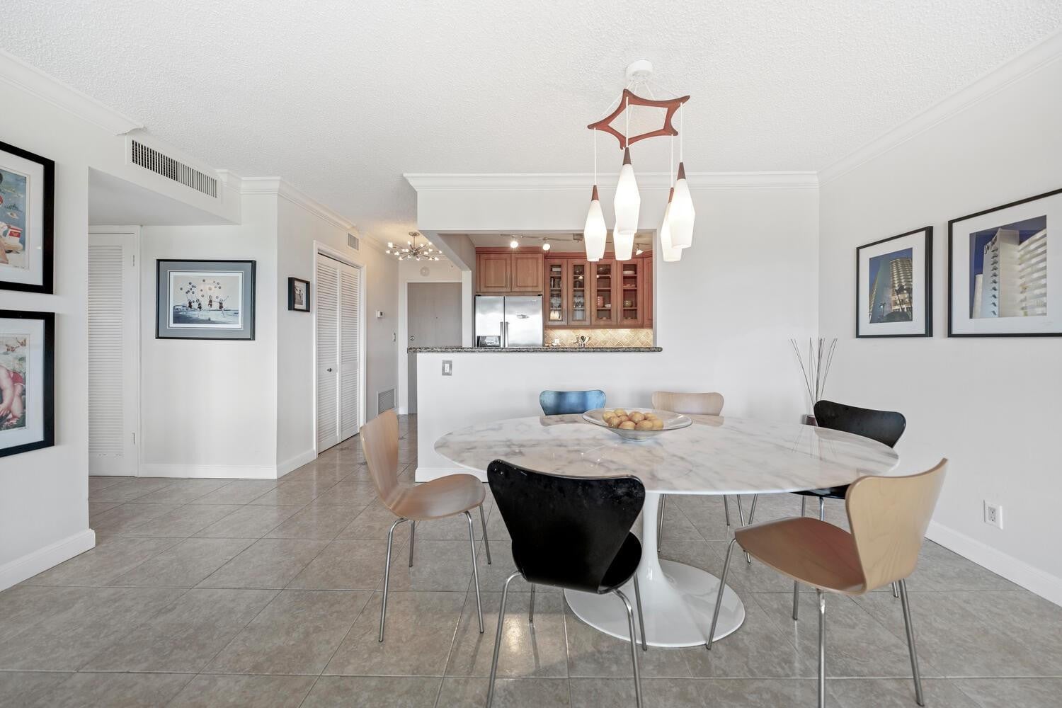 340 Sunset Drive 806
