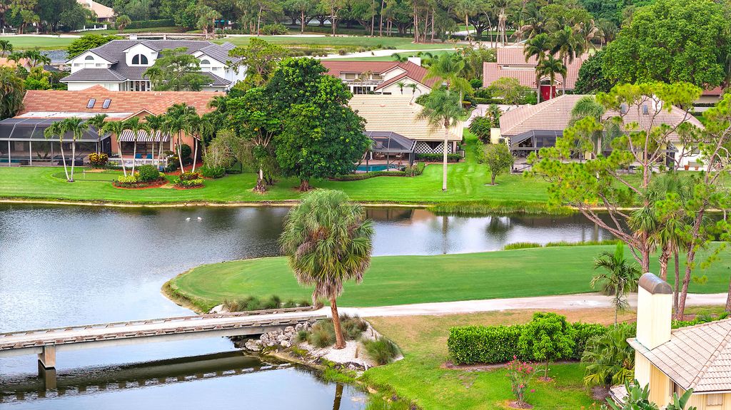 Photo of 28 Marlwood Lane, Palm Beach Gardens, FL 33418 (MLS # B26034223)