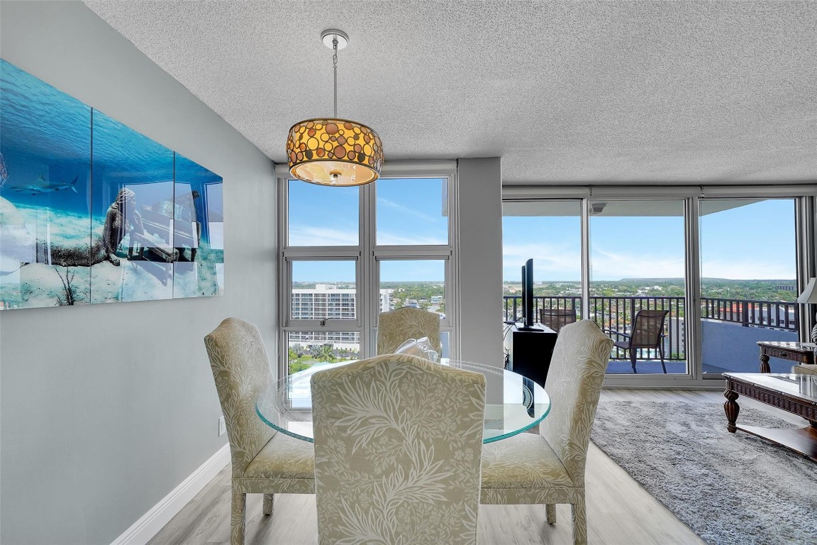 Silver Thatch - Residential