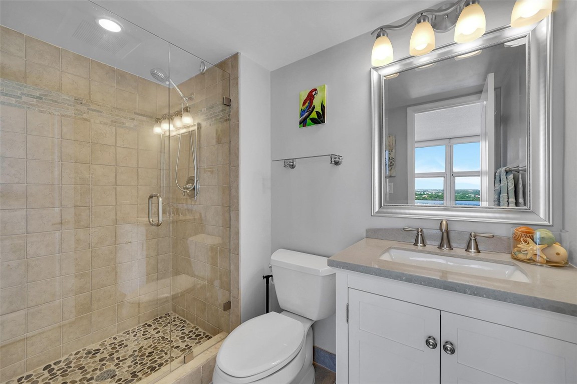 Silver Thatch - Residential