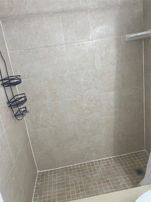 RAMBLEWOOD COURT - Residential