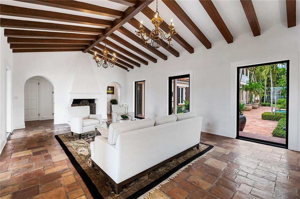 Idlewyld 1-19 B - Residential