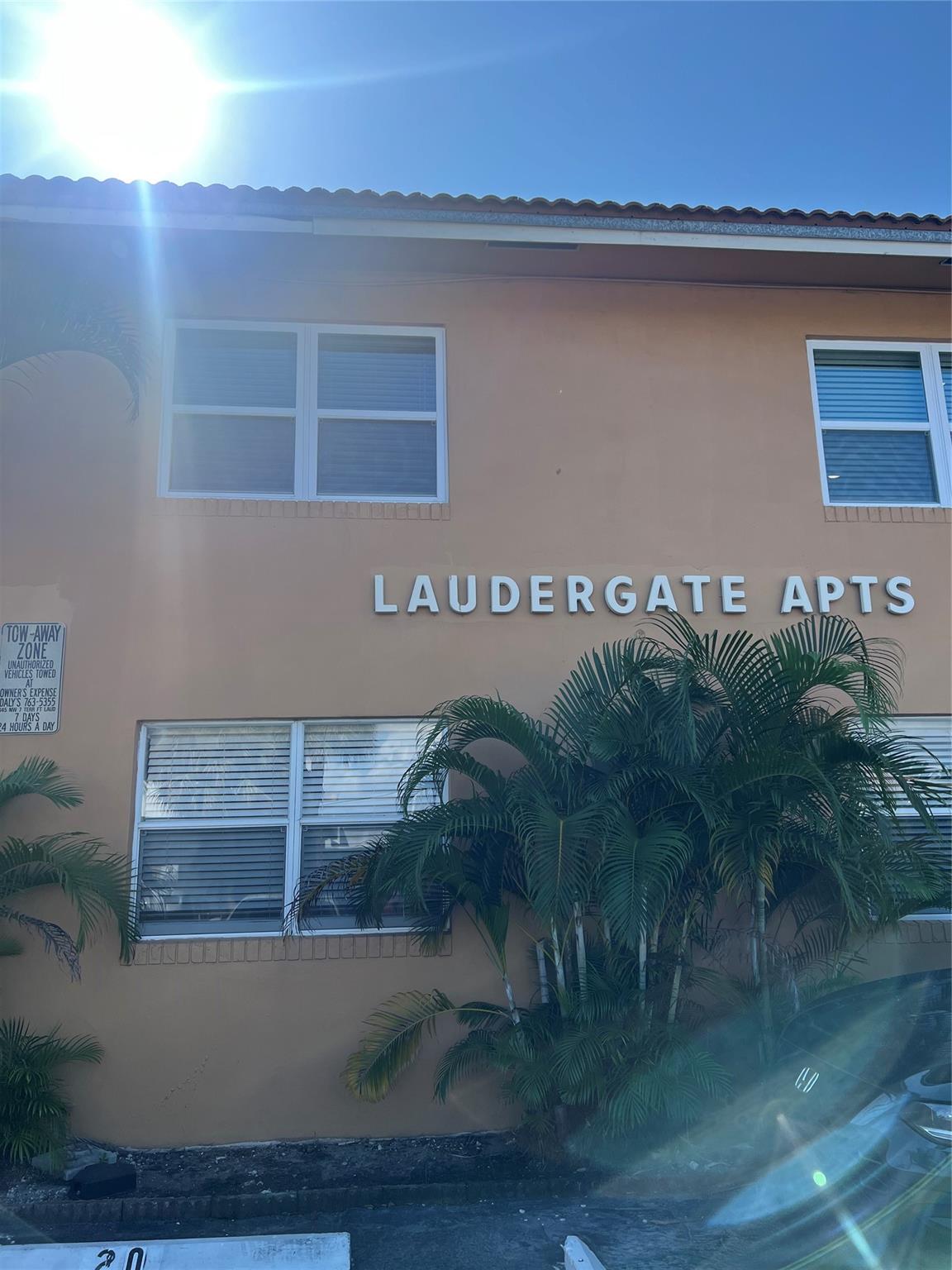 Lauder-Gate 26-48 B - Residential Lease