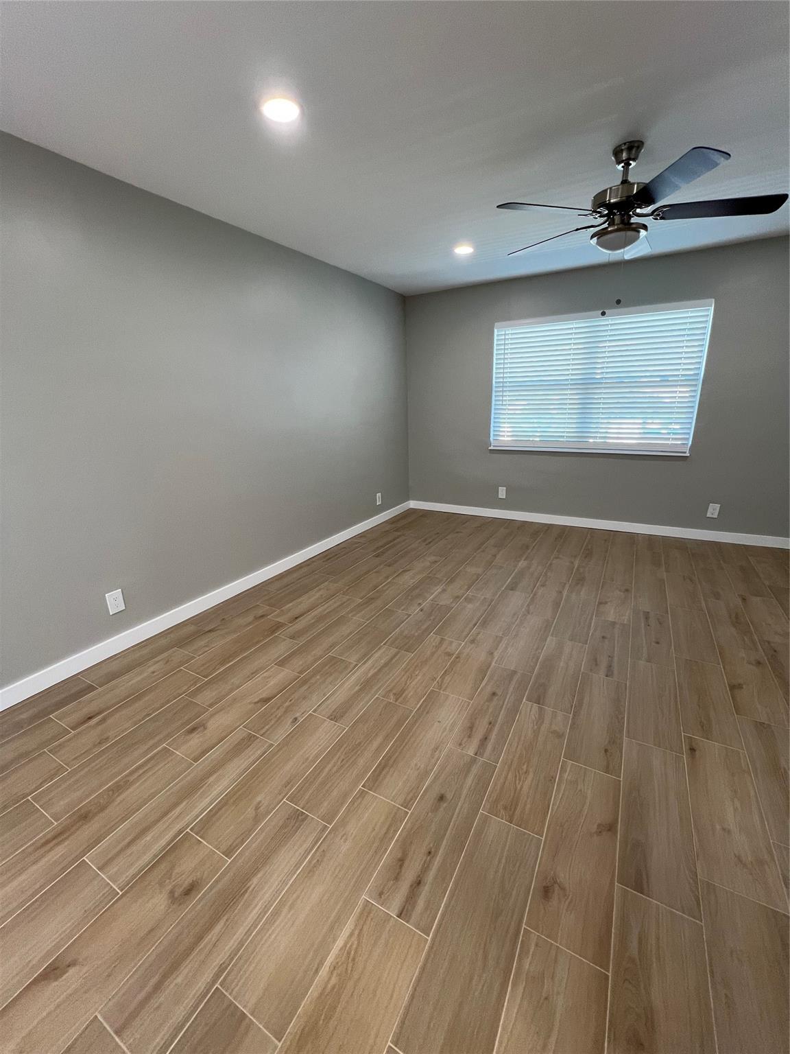 Lauder-Gate 26-48 B - Residential Lease