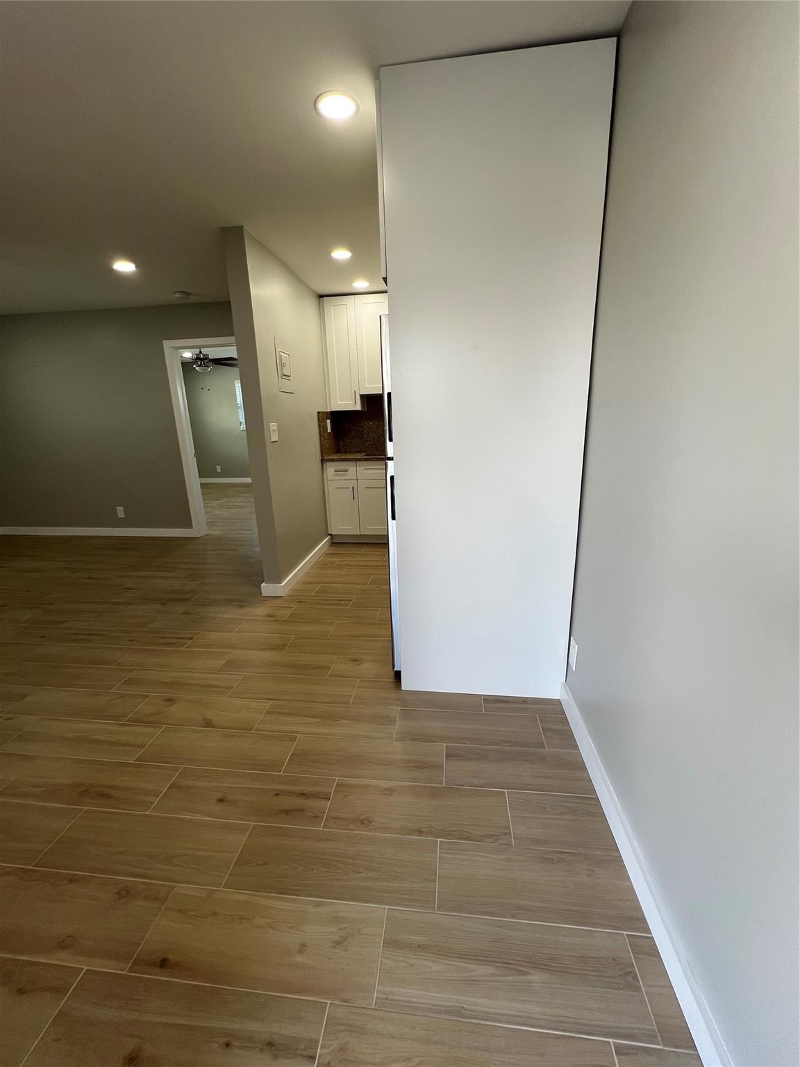 Lauder-Gate 26-48 B - Residential Lease