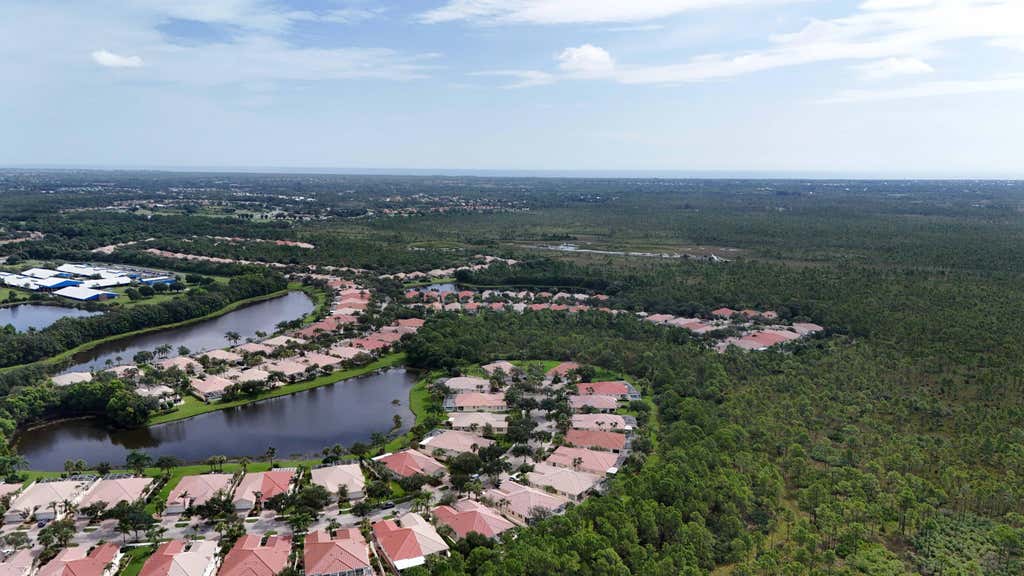 Photo of 9164 SE Hawks Nest Court, Hobe Sound, FL 33455 (MLS # B26060225)