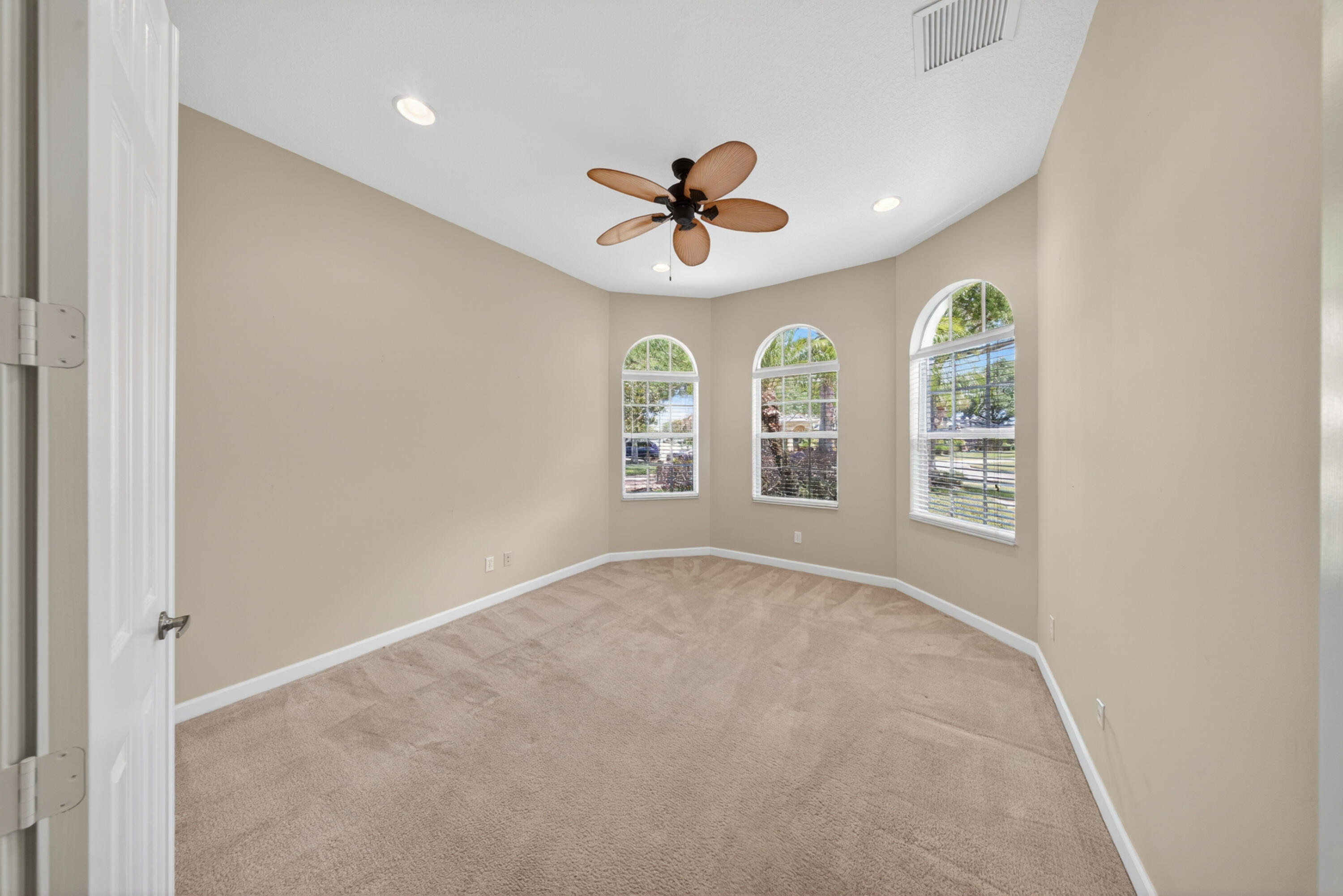 MAIDSTONE - Residential