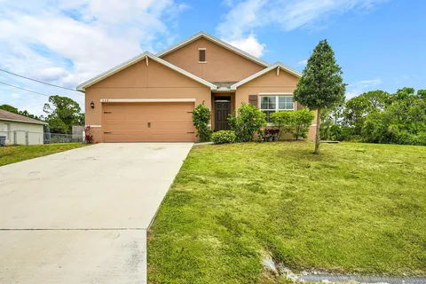 332 SW Ridgecrest Drive, Port St Lucie, FL MLS: R11083958