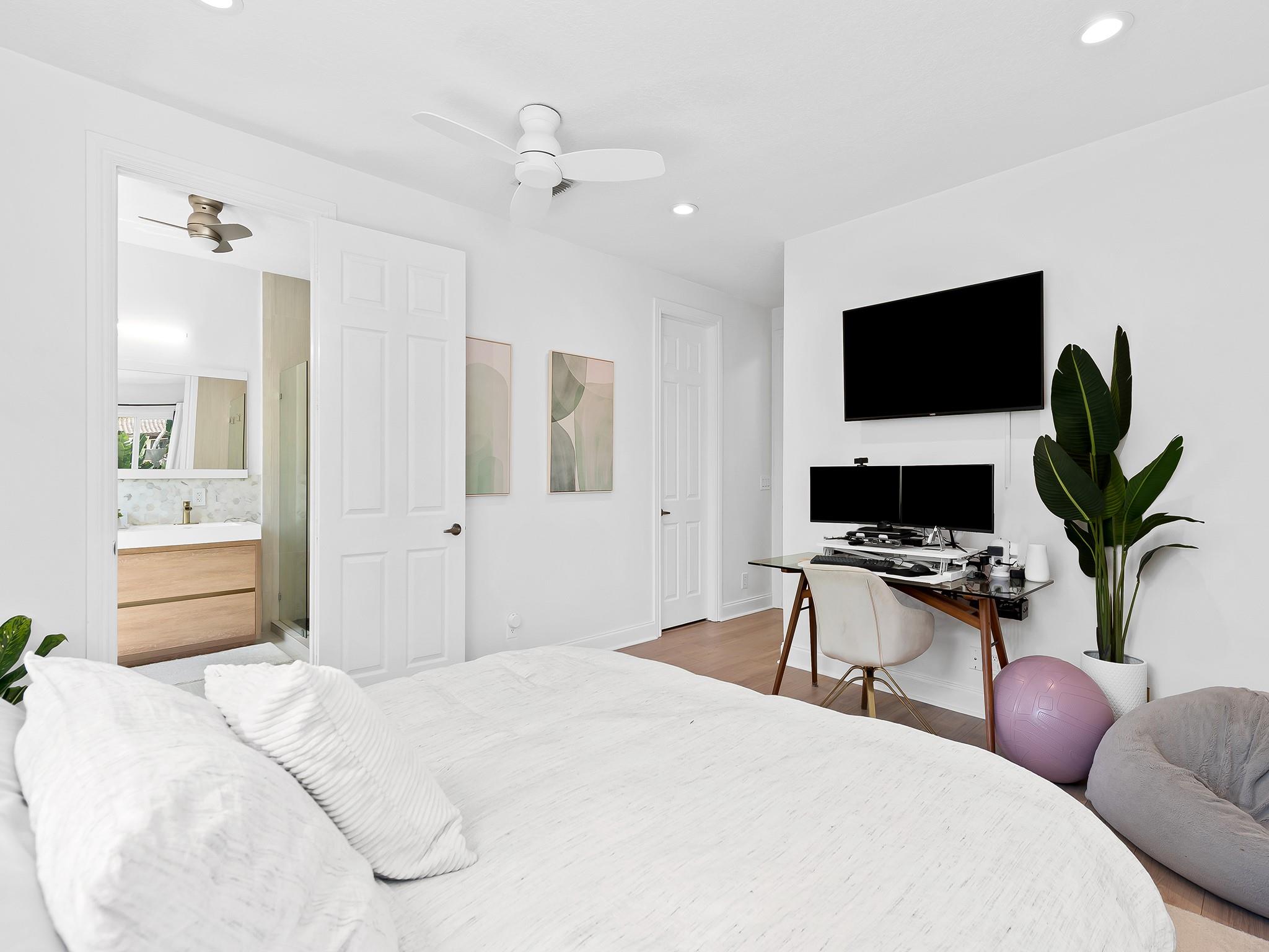 Colee Hammock 1-17 B - Residential