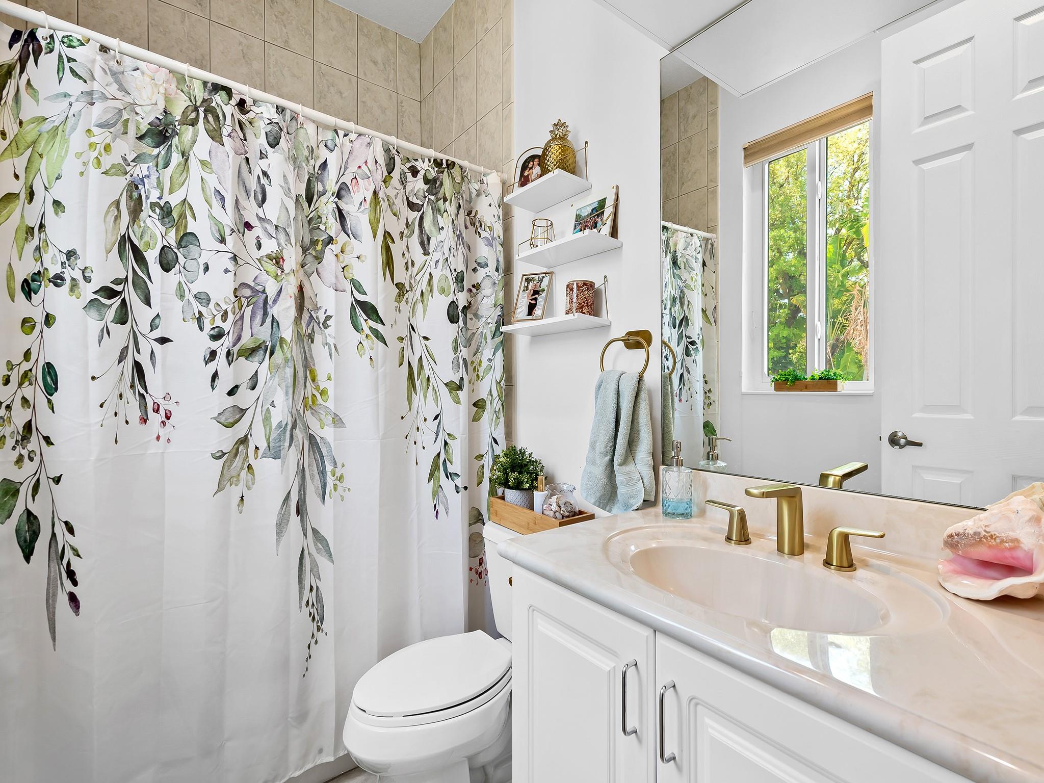 Colee Hammock 1-17 B - Residential