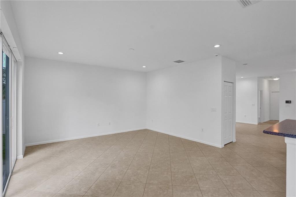 North 29 Assoc 171-1 B - Residential