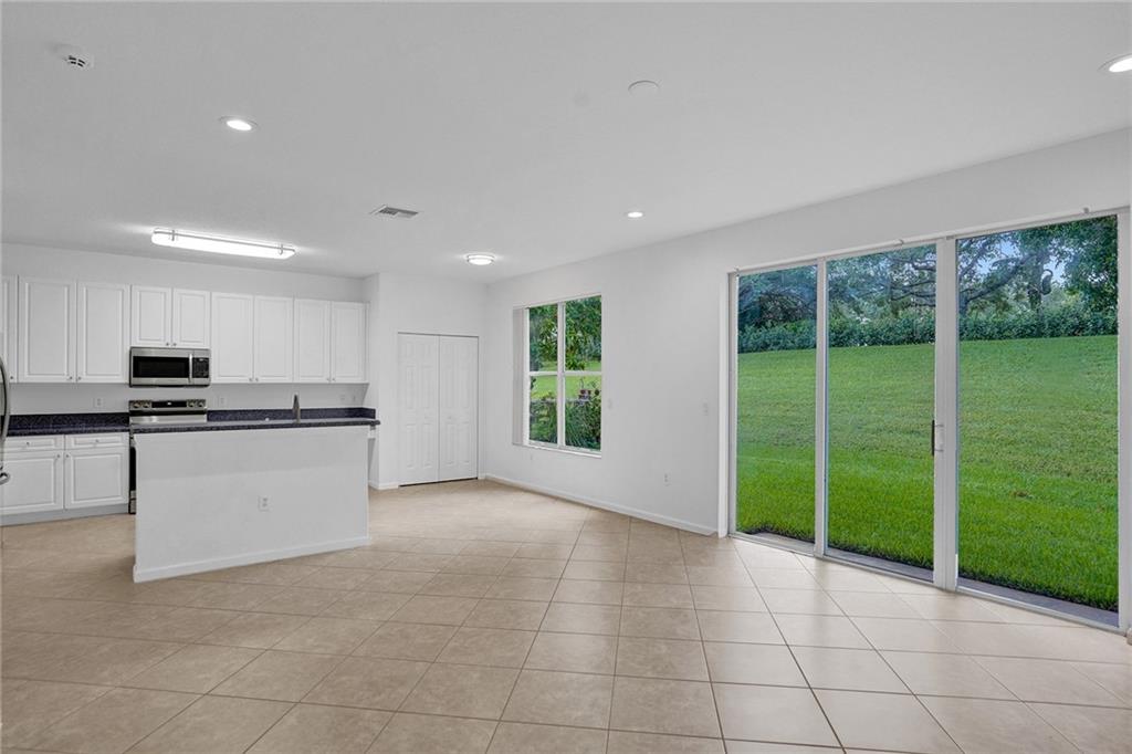 North 29 Assoc 171-1 B - Residential