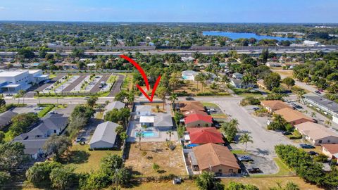 A home in Lake Worth Beach