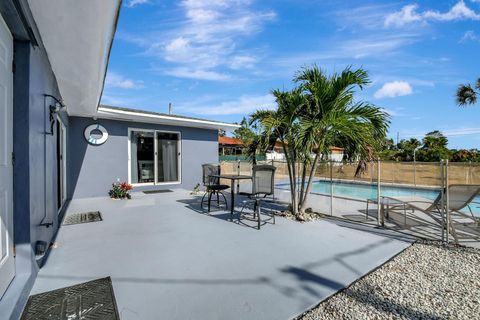 A home in Lake Worth Beach