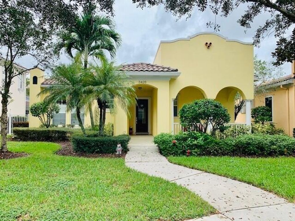 Photo of 3426 Greenway Drive, Jupiter, FL 33458 (MLS # R10756939)