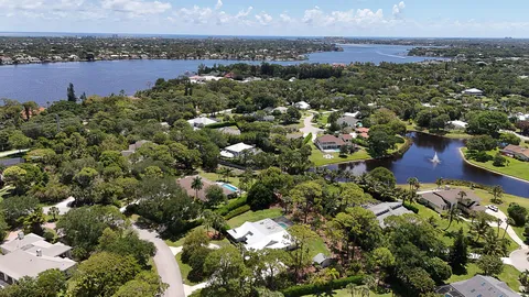 6302 Fox Run Circle, Jupiter, FL MLS: R10983875