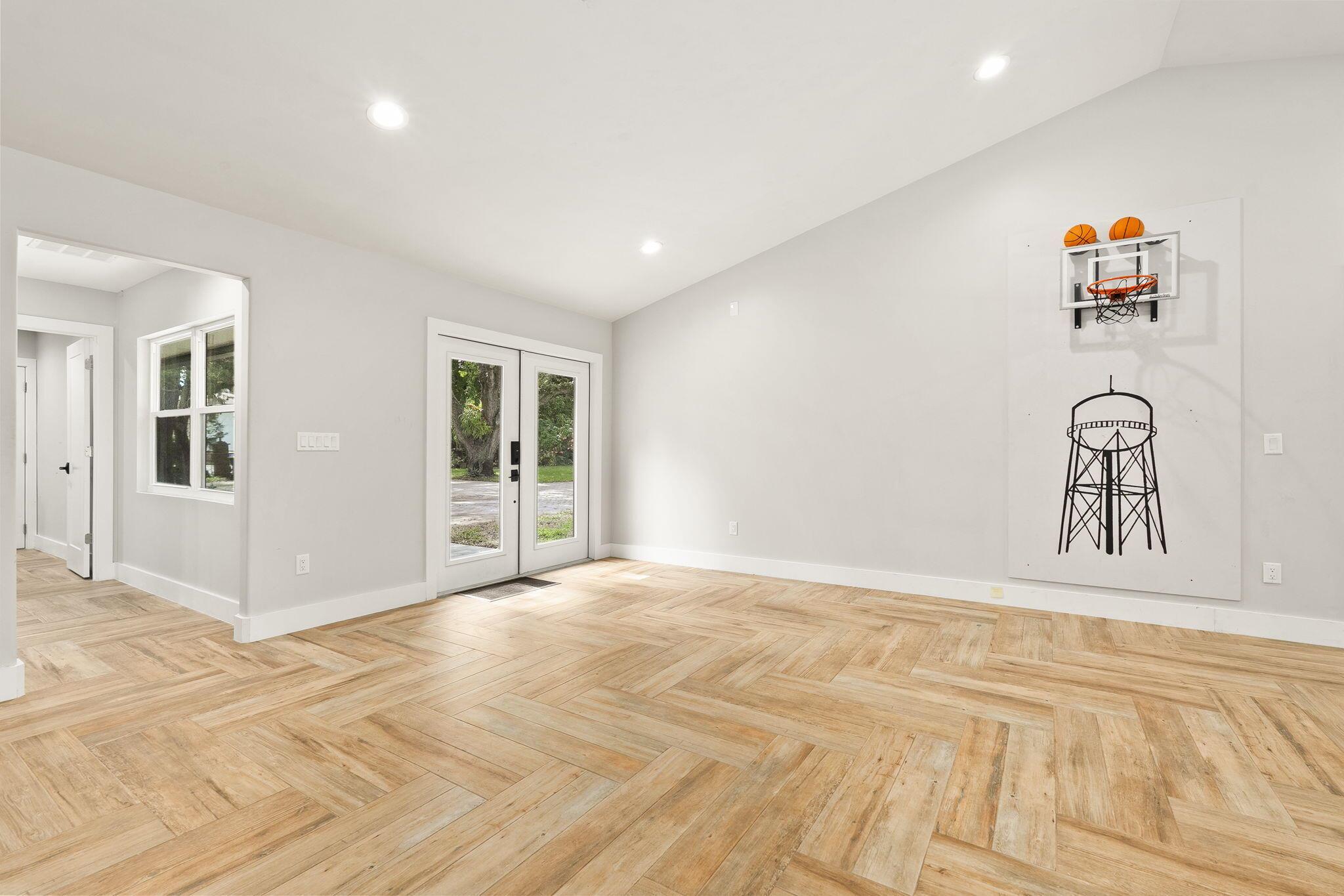 Point St Lucie - Residential Lease