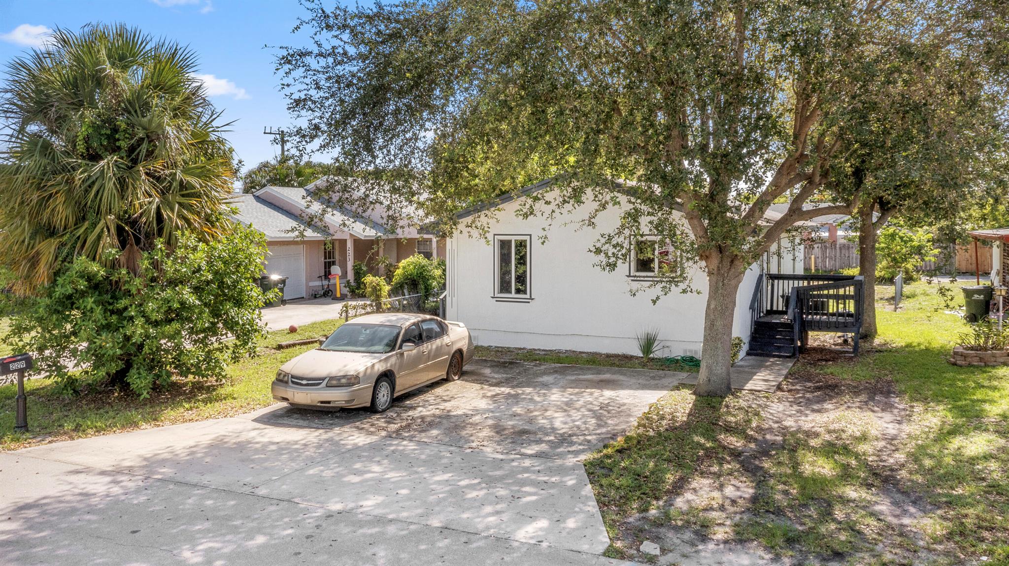229 SW 1st Avenue