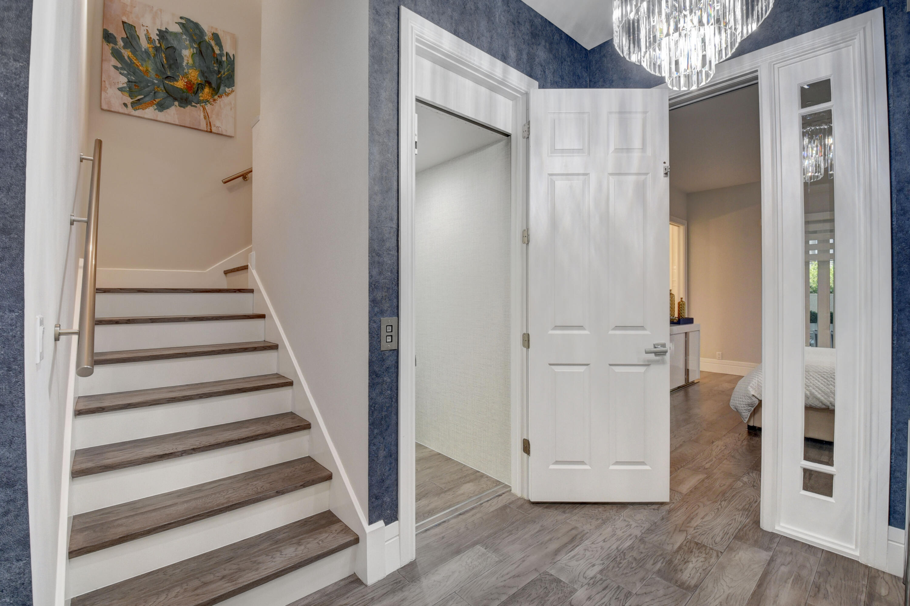 SATURNIA - Residential