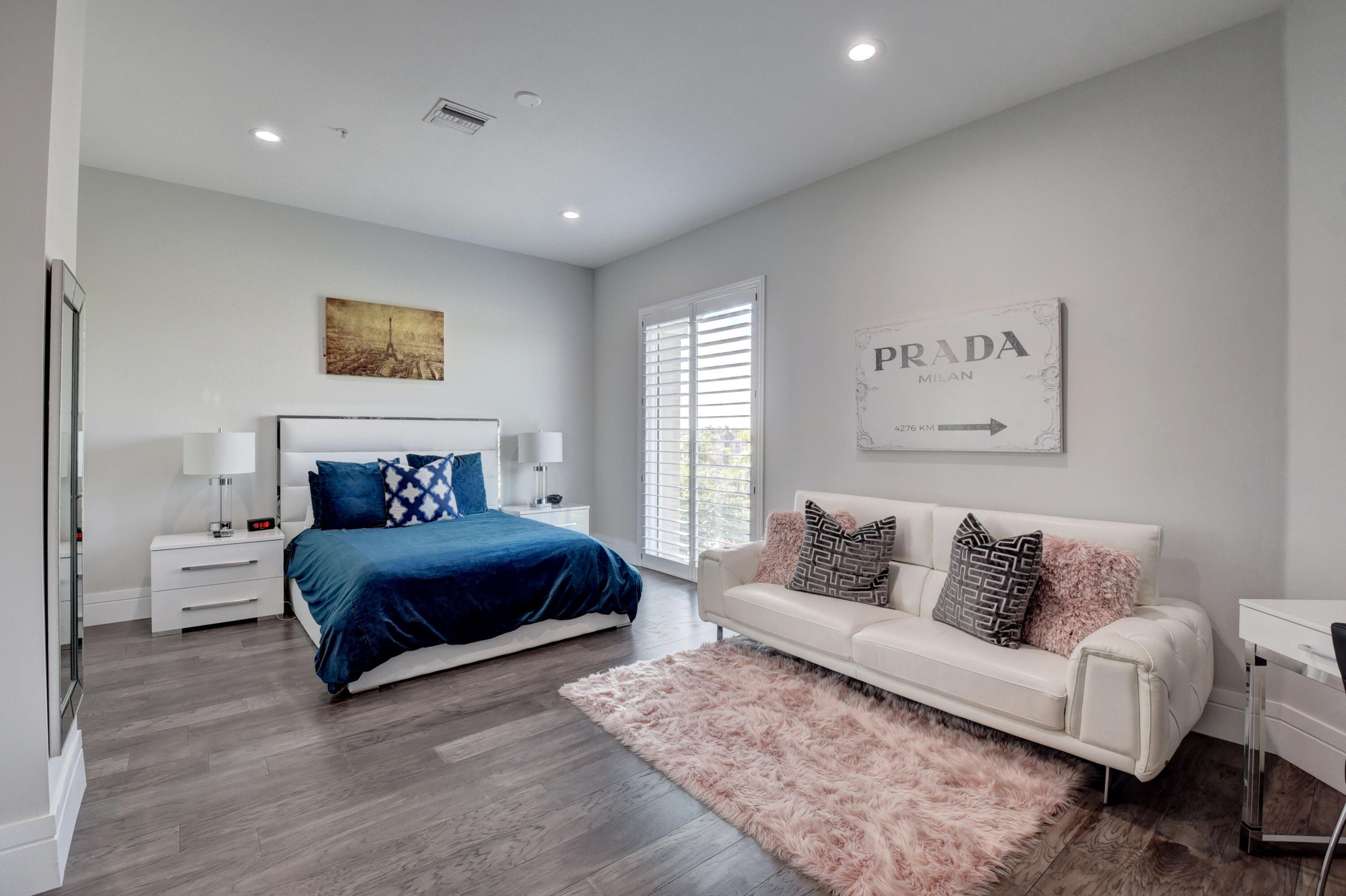 SATURNIA - Residential
