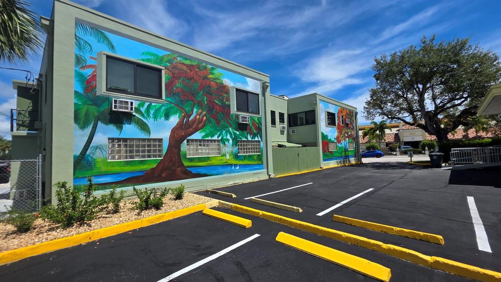 Photo of 117 N 5th Street, Fort Pierce, FL 34950 (MLS # R11130147)