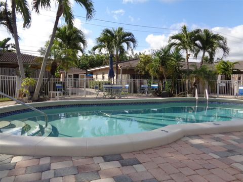 736 NE 13th Ct 19 Fort Lauderdale FL 33304