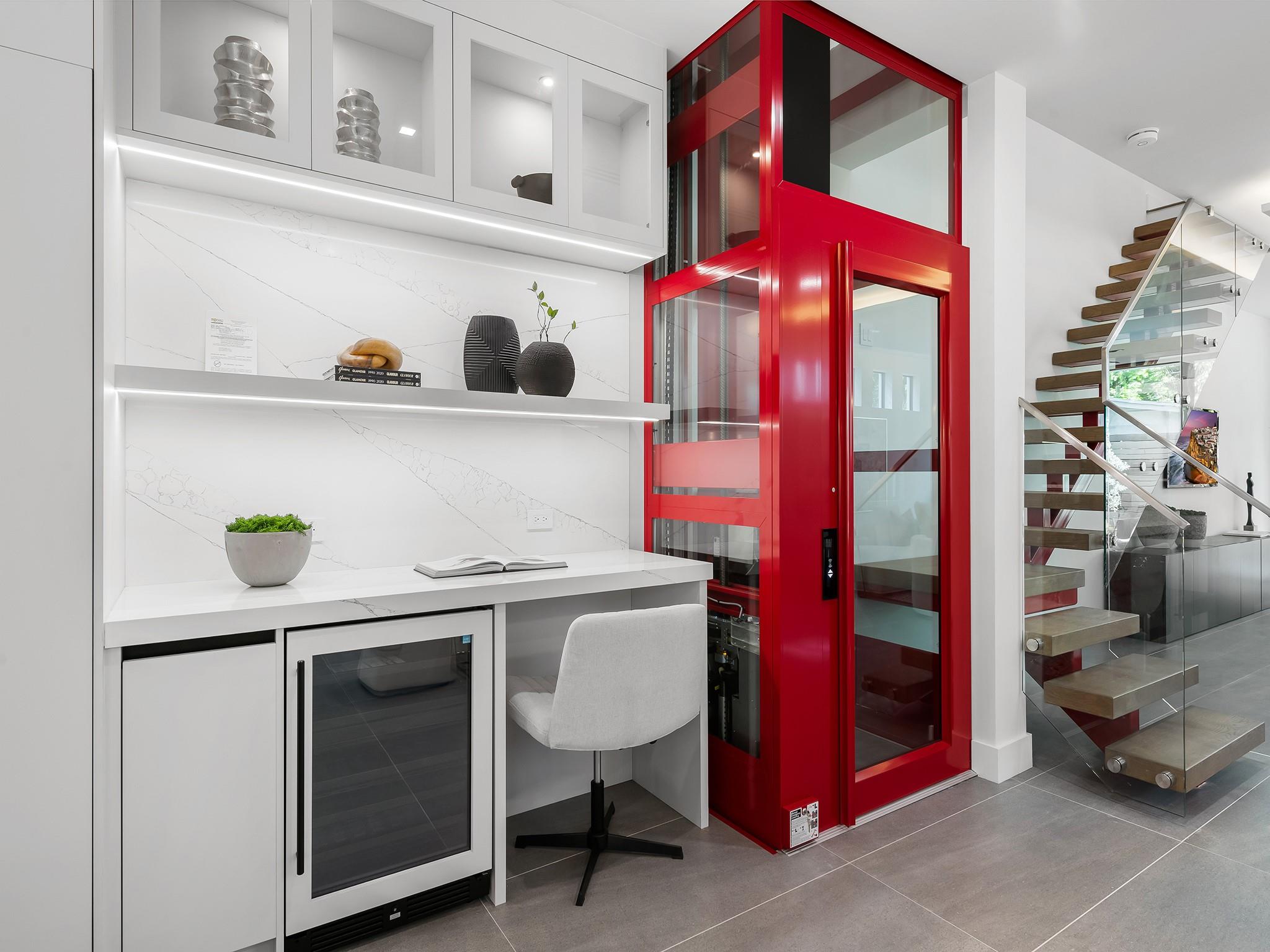 VICTORIA PARK - Residential Lease