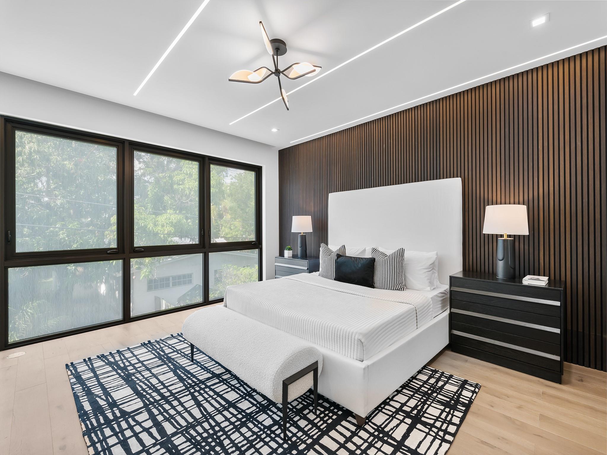 VICTORIA PARK - Residential Lease