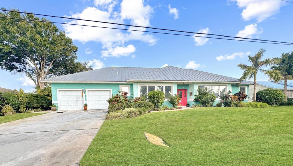 Photo of 5212 Feather Creek Drive, Fort Pierce, FL 34951 (MLS # R11139678)