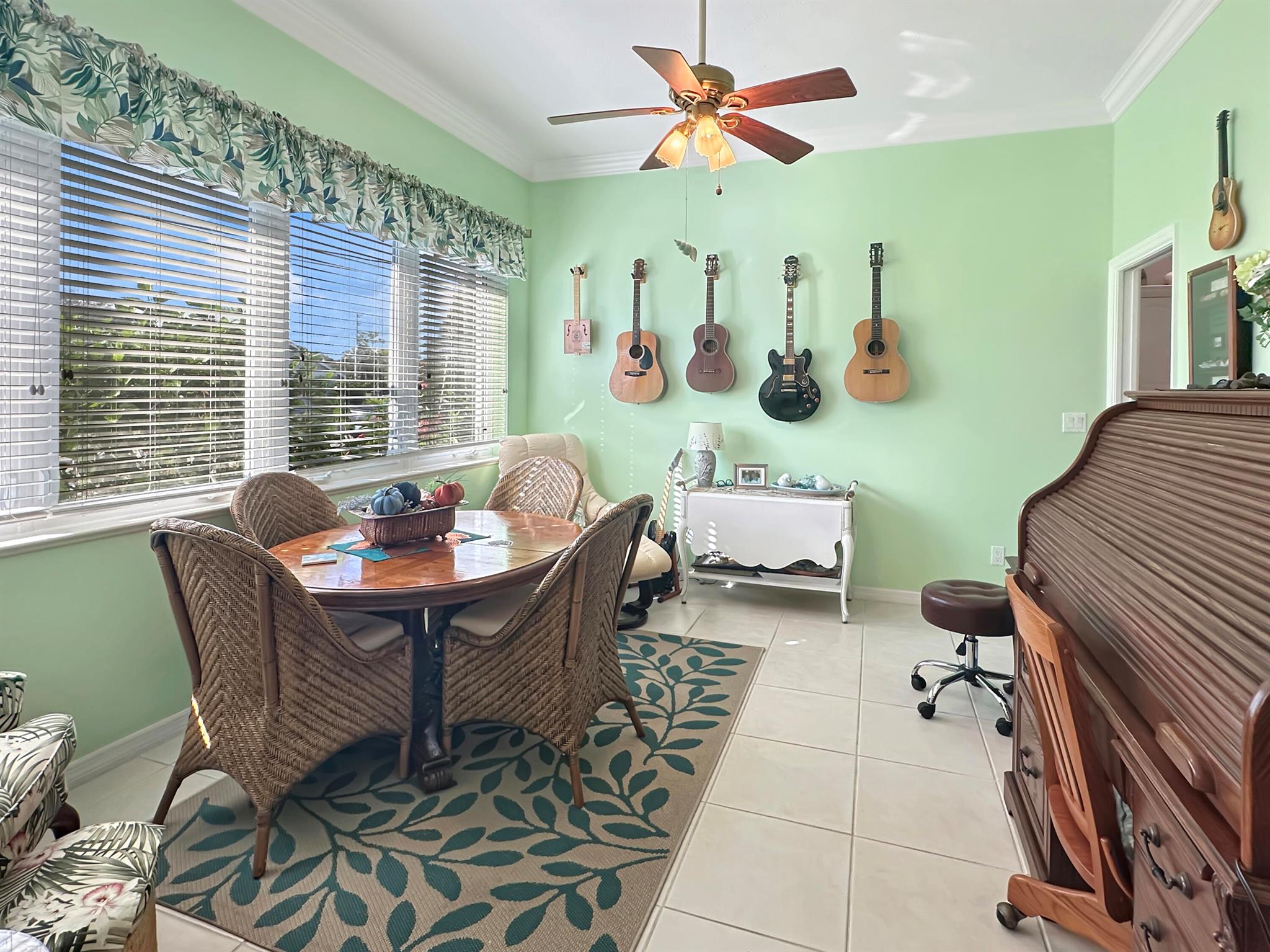 HOLIDAY PINES SUBDIVISION - Residential