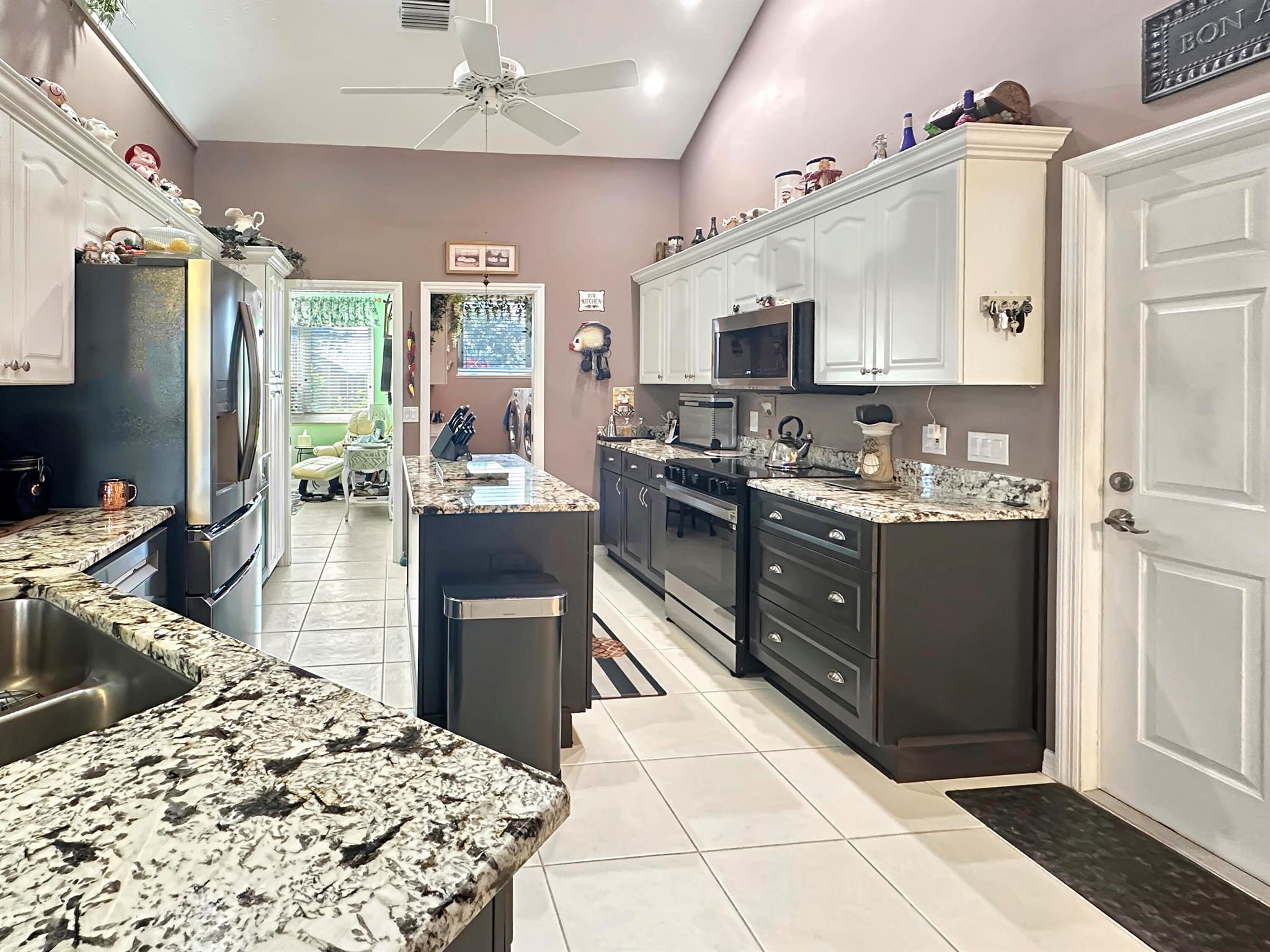 HOLIDAY PINES SUBDIVISION - Residential