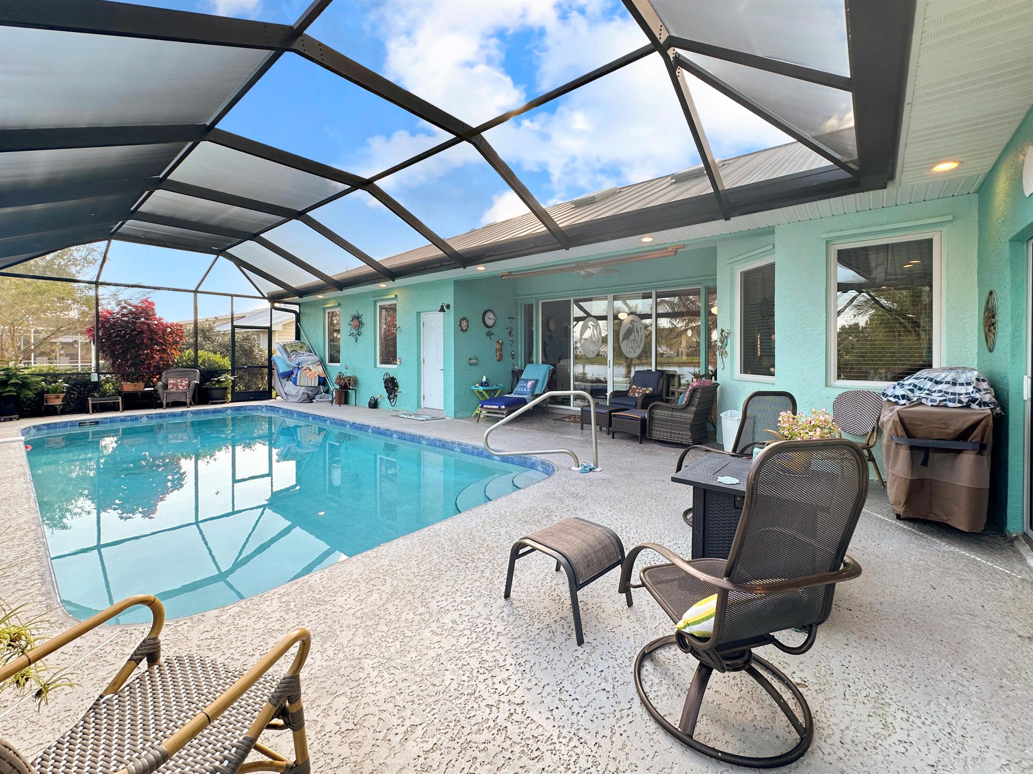 HOLIDAY PINES SUBDIVISION - Residential