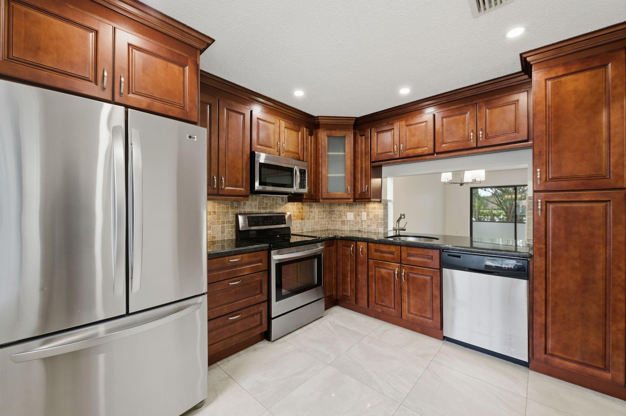 Village Townhouses-Jacara - Residential Lease