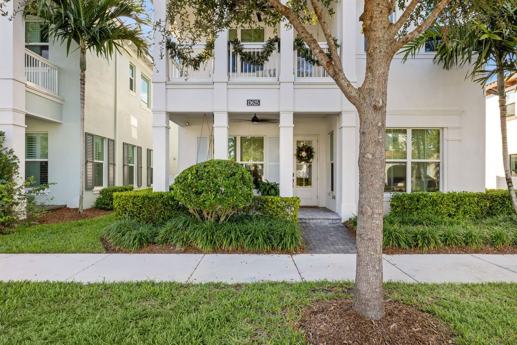 Photo of 13625 Dumont Road, Palm Beach Gardens, FL 33418 (MLS # R11148059)