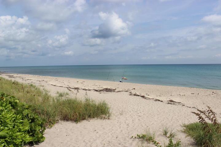 SEA OATS OF JUNO BEACH CO - Residential Lease