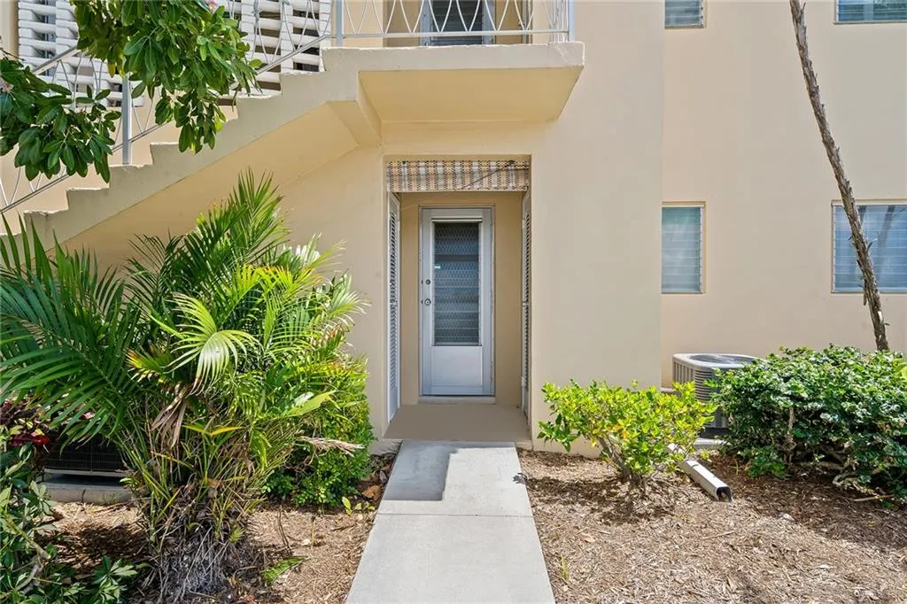 900 Intracoastal Dr Unit 4  