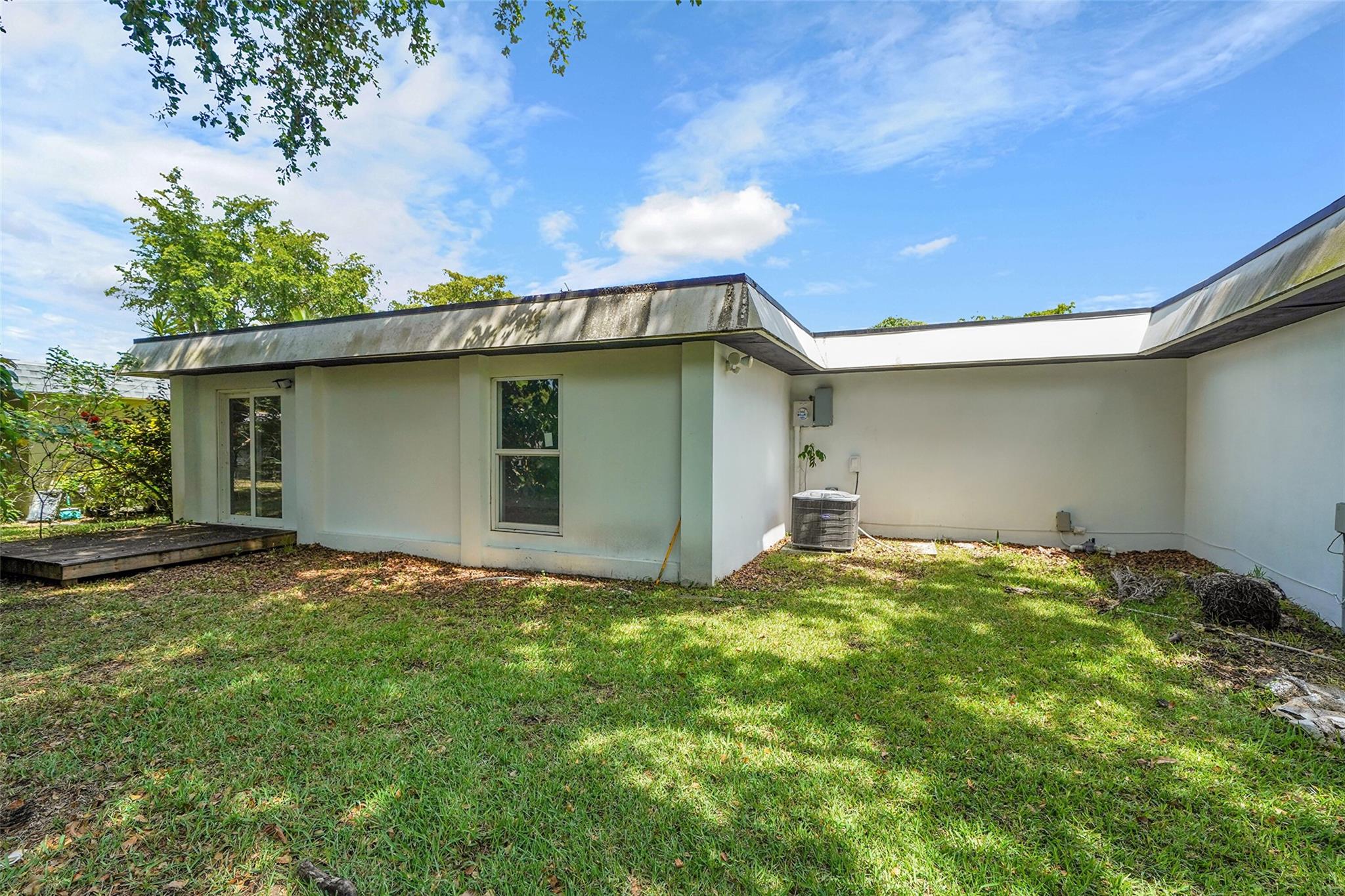 Mainlands Of Tamarac Lake - Residential