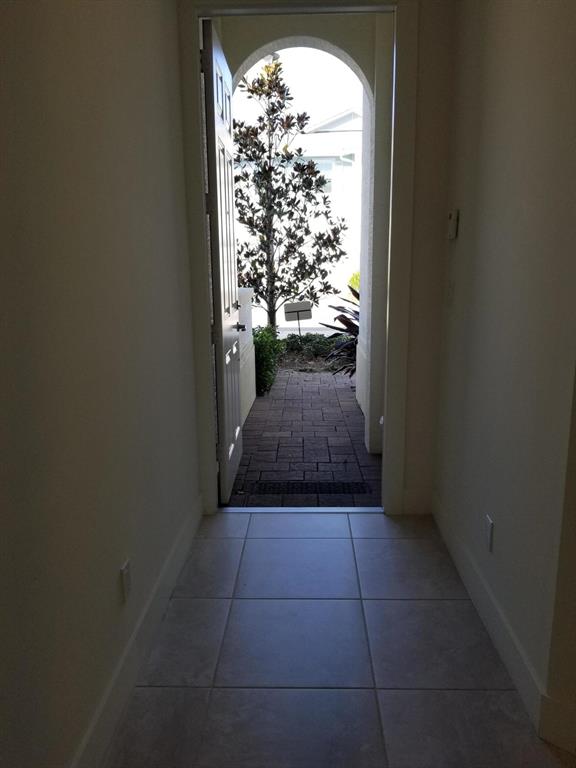 POINTE MIDTOWN - Residential Lease