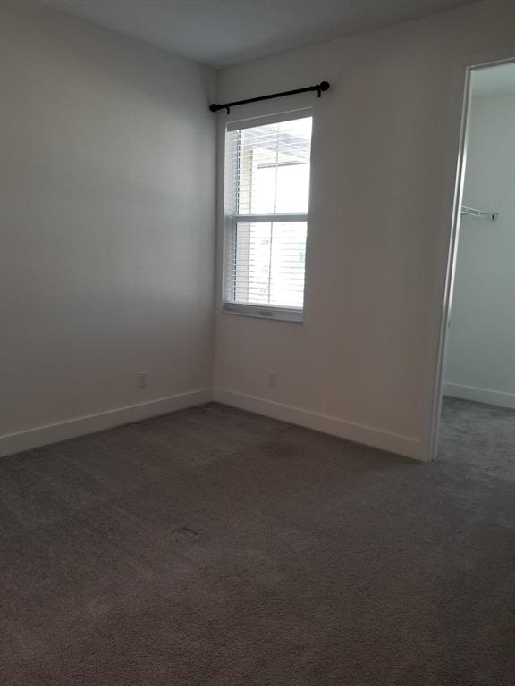 POINTE MIDTOWN - Residential Lease