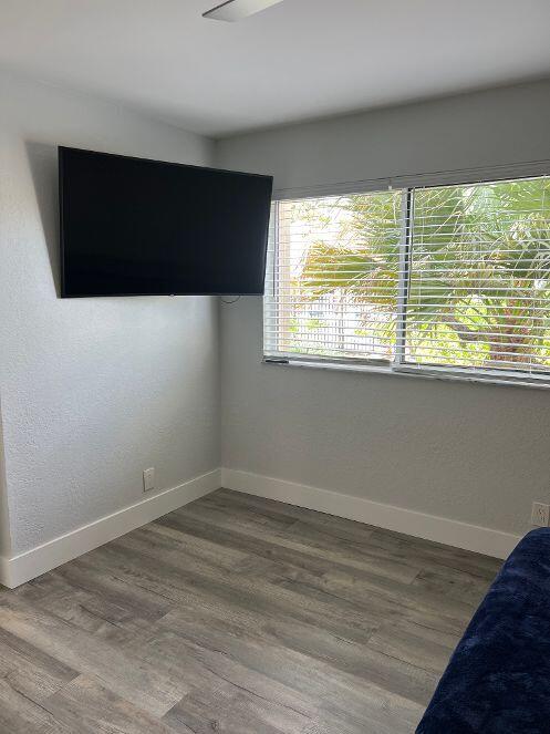 CORAL KEY CONDO - Residential Lease