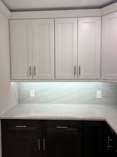 CORAL KEY CONDO - Residential Lease