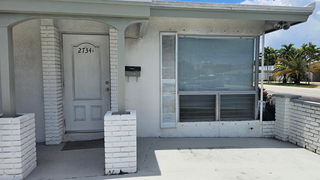 Photo of 2734 NE 32nd Street #1, Fort Lauderdale, FL 33306 (MLS # B26054434)