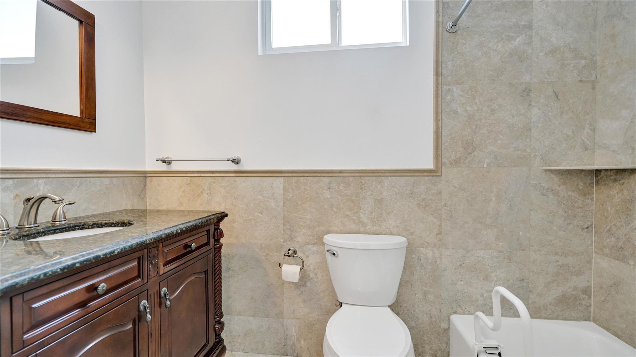 Coral Ridge Country Club - Residential