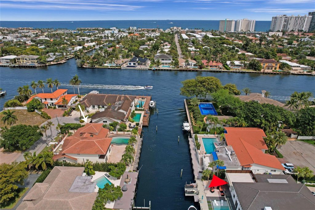 Photo of 3100 NE 47th Street, Fort Lauderdale, FL 33308 (MLS # F10493453)