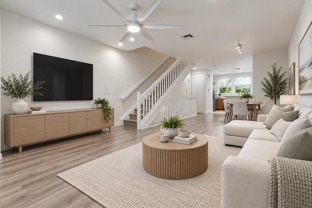 Photo of 430 AMADOR Lane #6, West Palm Beach, FL 33401 (MLS # B26086261)
