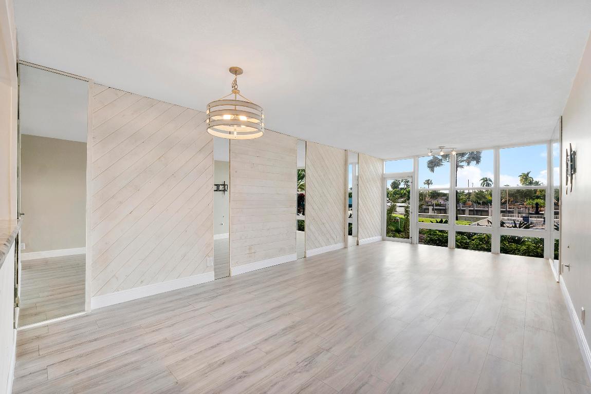 1391 S Ocean Boulevard 107