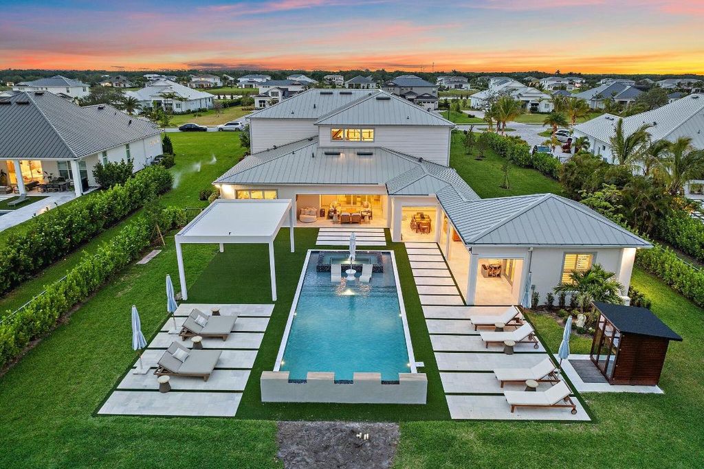 Photo of 20065 SE Bridgewater Drive, Jupiter, FL 33458 (MLS # R11093387)