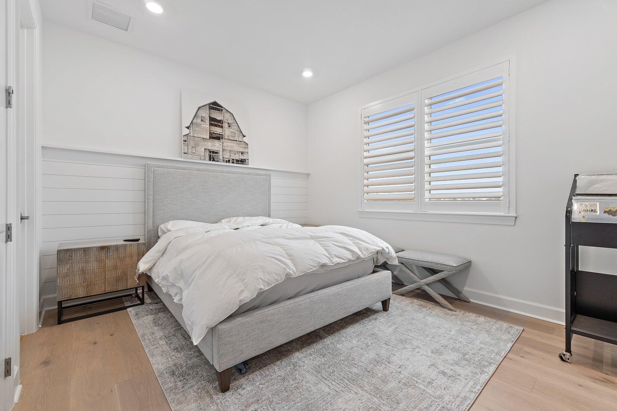 BRIDGEWATER PRESERVE - Residential