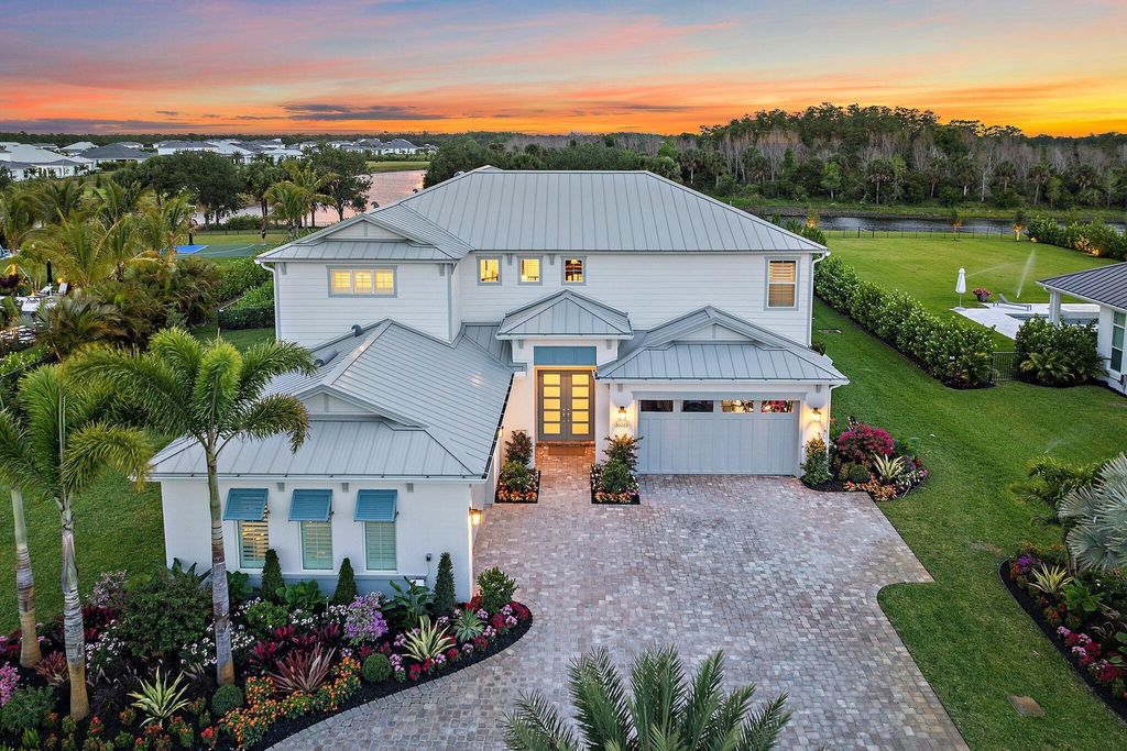 Photo of 20065 SE Bridgewater Drive, Jupiter, FL 33458 (MLS # R11093387)