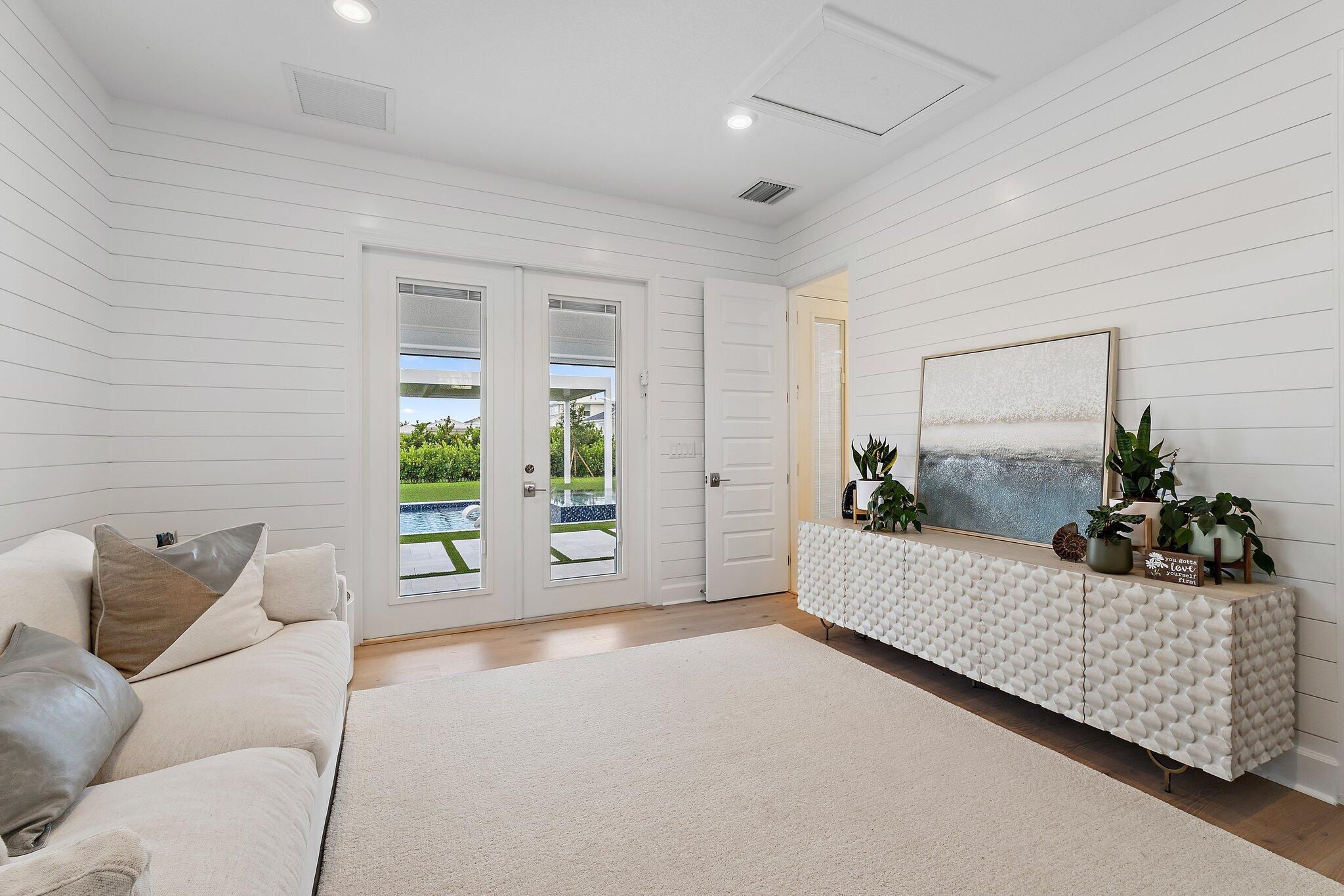 BRIDGEWATER PRESERVE - Residential